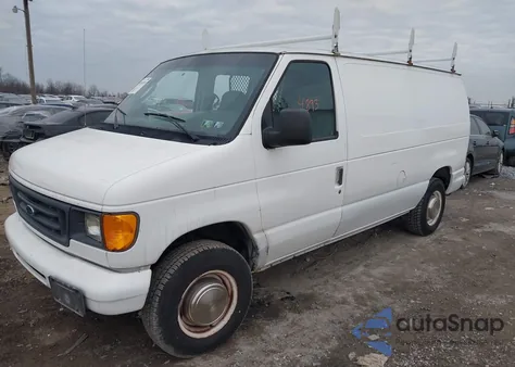 2003 Ford E-250 Commercial/Recreational z USA, uszkodzony, nr VIN 1FTNE24L33HA84344